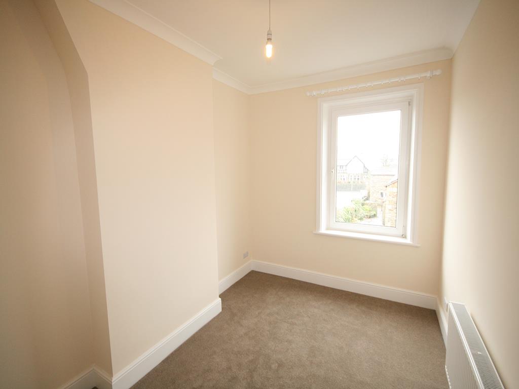 3 bedroom end terrace house To Let in Barnoldswick - IMG_7869.jpg